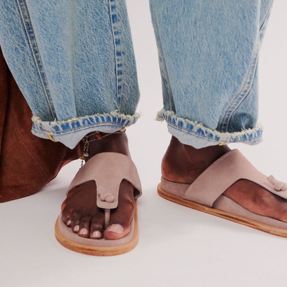 Free People Taupe Suede Toe-Loop Sandals